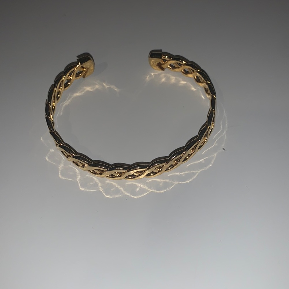 Cuff bracelet